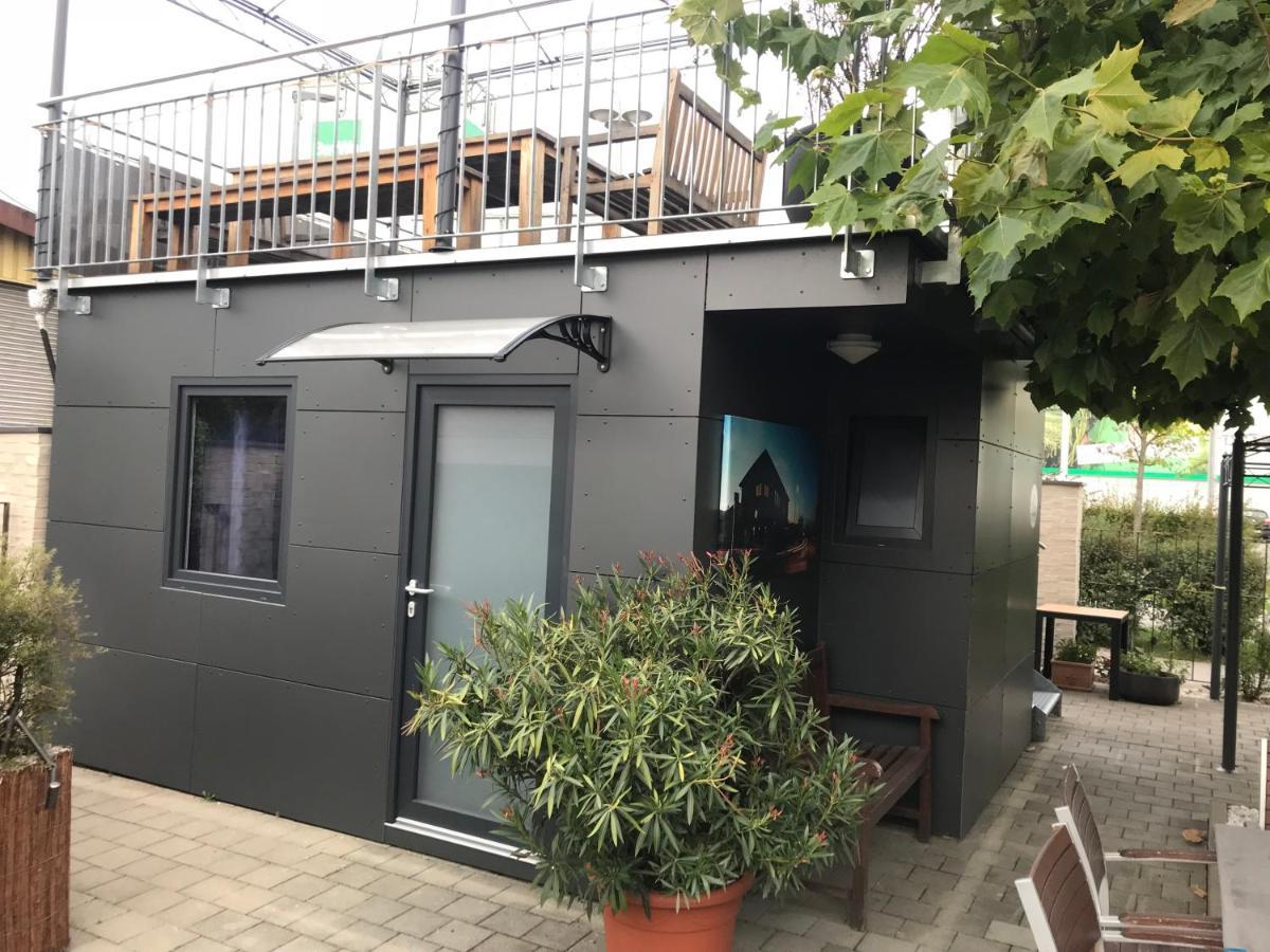 Apartment Tiny House Black Pearl *